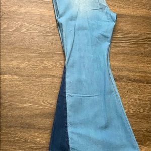 💥Like New 💥Extreme Bell Bottom Jean